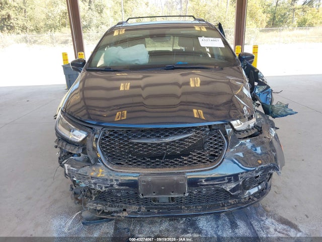 2C4RC1S76NR140243 Chrysler 2022