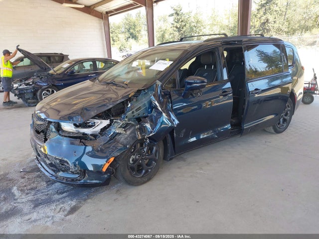 2C4RC1S76NR140243 Chrysler 2022