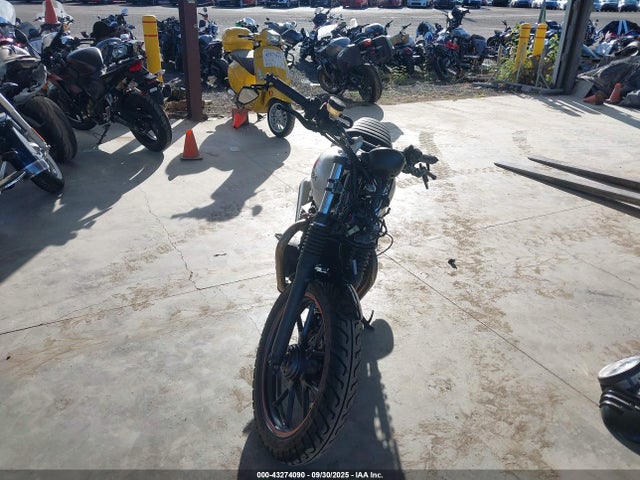 SMTD31GN7GT742759 Triumph Motorcycle 2016