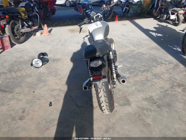 SMTD31GN7GT742759 Triumph Motorcycle 2016