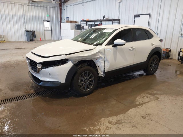 Mazda pyukd 2025 3MVDMBAM0SM794693 Image 2
