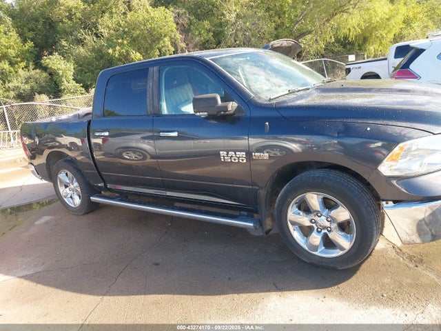 1C6RR6LT6ES403831 RAM 1500