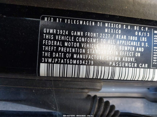 2013 VOLKSWAGEN BEETLE COUPE 3VWJP7AT5DM694279 Photo 8