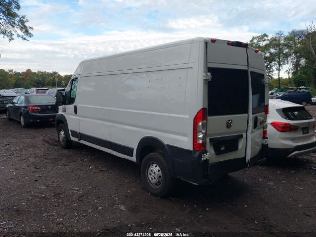 2022 RAM PROMASTER 2500 3C6LRVDG8NE125082 Photo 2
