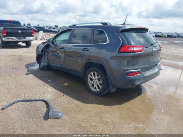 2018 JEEP CHEROKEE 1C4PJLLB0JD568737 Photo 2