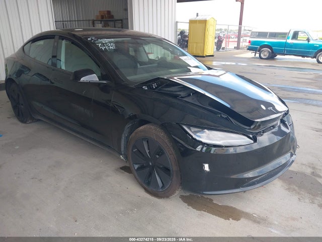 2025 TESLA MODEL 3 5YJ3E1EA9SF984646 Photo 0