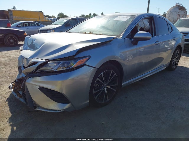 4T1G11AK3LU306720 Toyota CAMRY SE