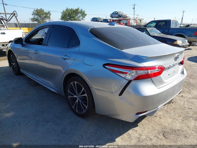 4T1G11AK3LU306720 Toyota CAMRY SE