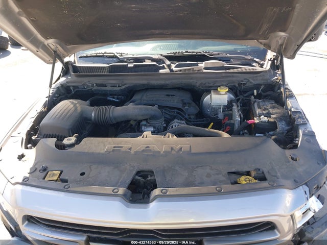 1C6SRFFTXLN104058 RAM 1500 Big Horn 4x4 5&#039;7 Box
