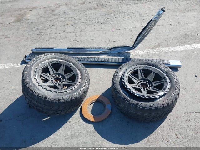 1C6SRFFTXLN104058 RAM 1500 Big Horn 4x4 5&#039;7 Box