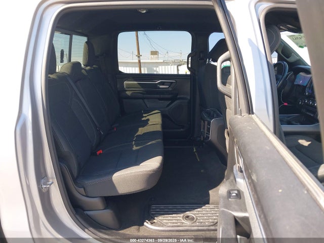 1C6SRFFTXLN104058 RAM 1500 Big Horn 4x4 5&#039;7 Box