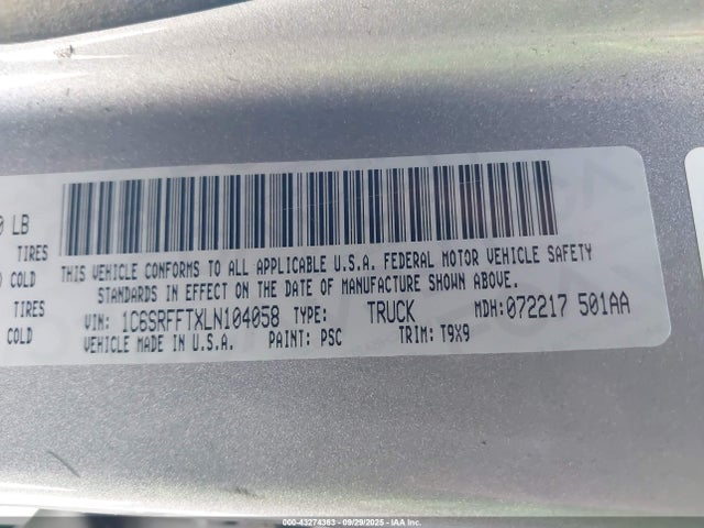1C6SRFFTXLN104058 RAM 1500 Big Horn 4x4 5&#039;7 Box
