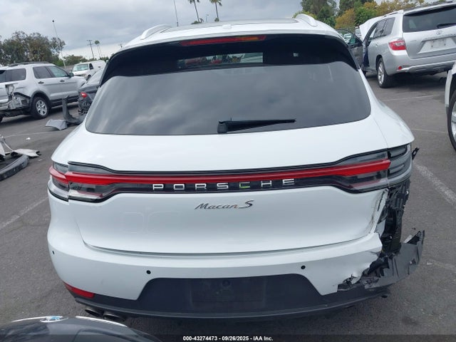 Porsche Macan 2021 WP1AB2A55MLB32131 Image 16