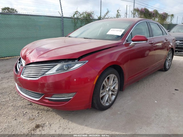 Lincoln 2016 2016 3LN6L2G90GR634187 Image 2