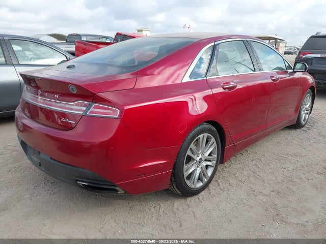 Lincoln 2016 2016 3LN6L2G90GR634187 Image 4