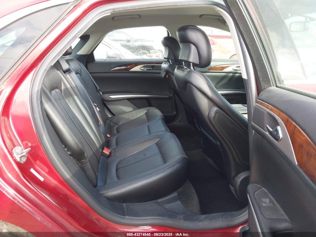 Lincoln 2016 2016 3LN6L2G90GR634187 Image 8
