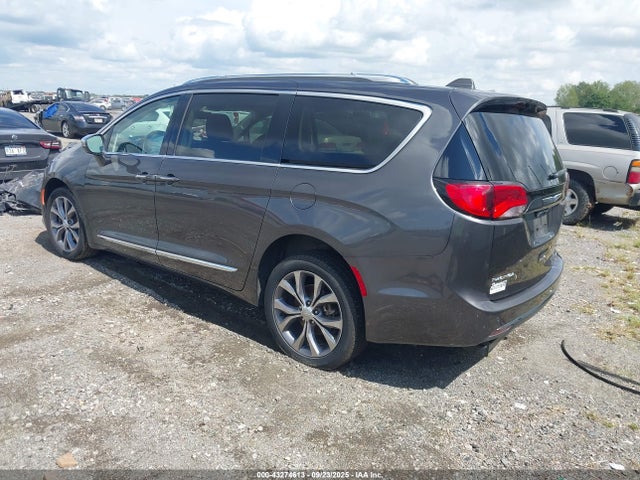 2020 CHRYSLER PACIFICA 2C4RC1GG0LR237928 Photo 2