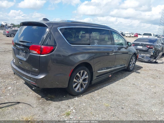 2020 CHRYSLER PACIFICA 2C4RC1GG0LR237928 Photo 3