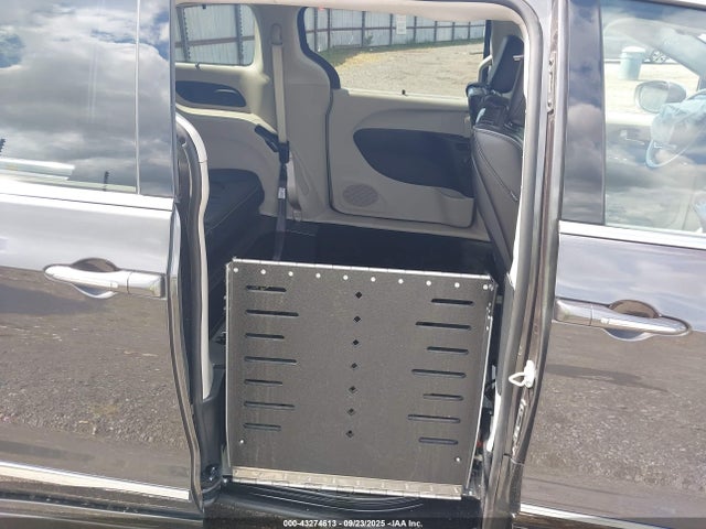 2020 CHRYSLER PACIFICA 2C4RC1GG0LR237928 Photo 7