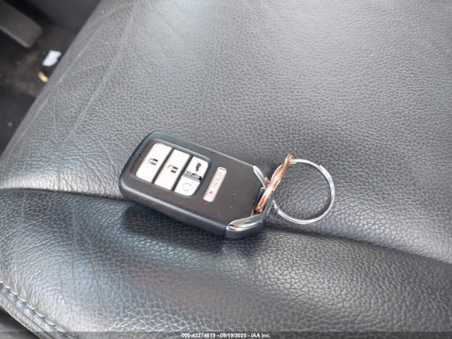Продаж на аукціоні авто 2022 Honda Pilot Awd Touring 8 Passenger, vin: 5FNYF6H92NB004535, номер лоту: 43274619