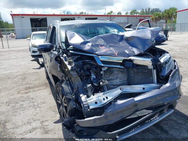 Продаж на аукціоні авто 2022 Honda Pilot Awd Touring 8 Passenger, vin: 5FNYF6H92NB004535, номер лоту: 43274619