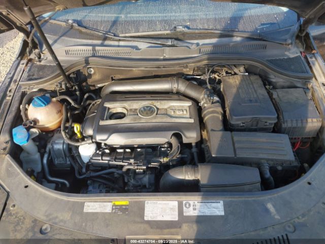 2015 VOLKSWAGEN CC WVWBP7AN5FE829472 Photo 9