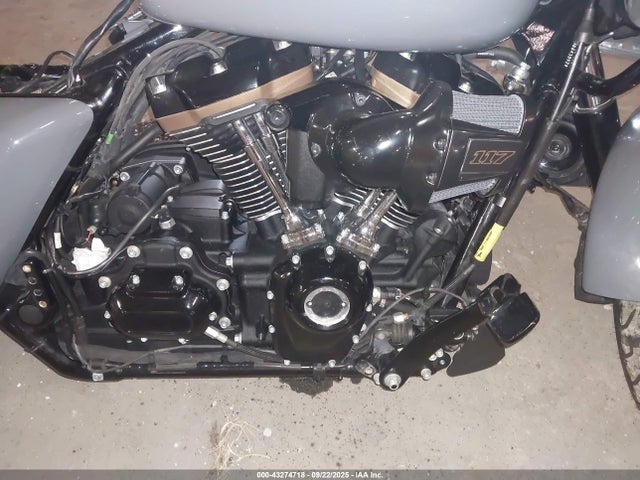 2022 HARLEY-DAVIDSON FLTRXST 1HD1ACL18NB643052 Photo 7