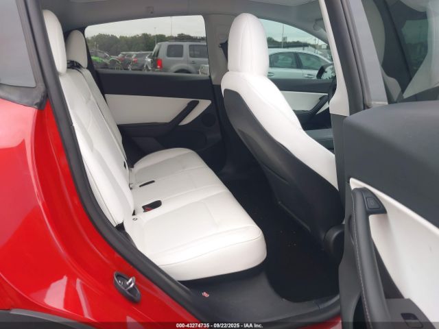 2022 TESLA MODEL Y 7SAYGDEF1NF509934 Photo 7