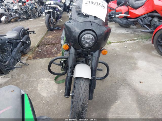 2023 INDIAN MOTORCYCLE CO. CHIEF 56KDLDBH4P3011508 Photo 4