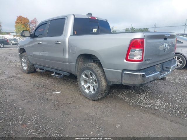 2021 RAM 1500 1C6SRFFT2MN826450 Photo 2