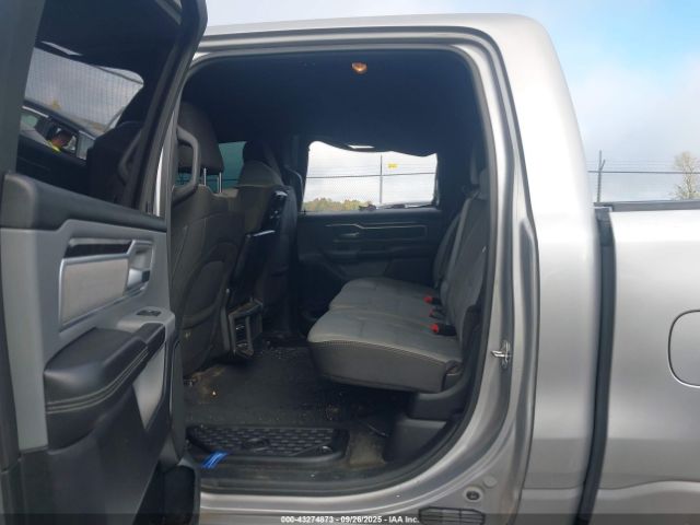 2021 RAM 1500 1C6SRFFT2MN826450 Photo 7