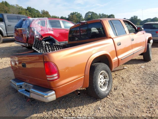 2000 DODGE DAKOTA 1B7GG2AX8YS720132 Photo 3