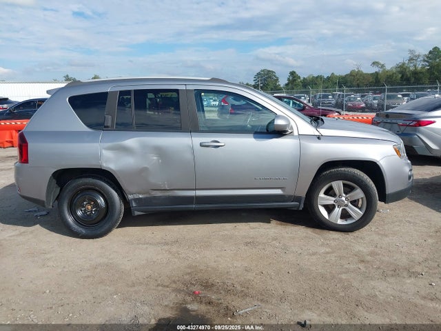 1C4NJDEB7HD106700 Jeep Compass