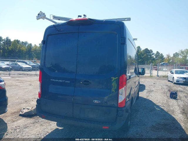 Ford Transit 2019 1FTYR2CM5KKA15801 Image 4