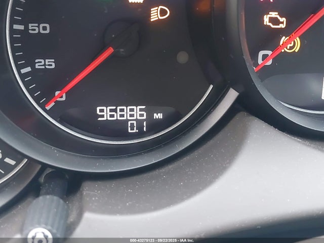 Porsche Cayenne 2016 WP1AF2A22GKA41497 Image 15