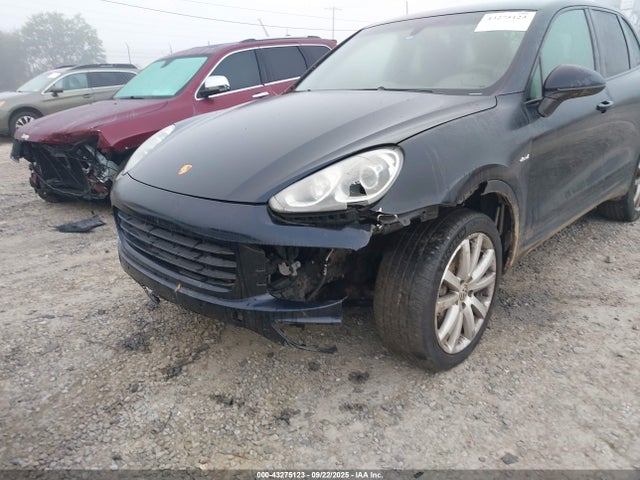 Porsche Cayenne 2016 WP1AF2A22GKA41497 Image 6