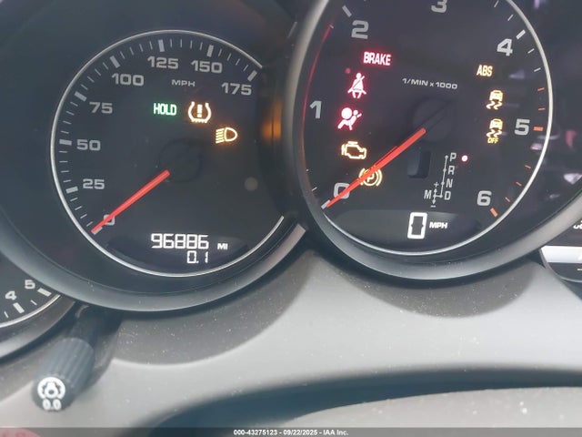 Porsche Cayenne 2016 WP1AF2A22GKA41497 Image 7