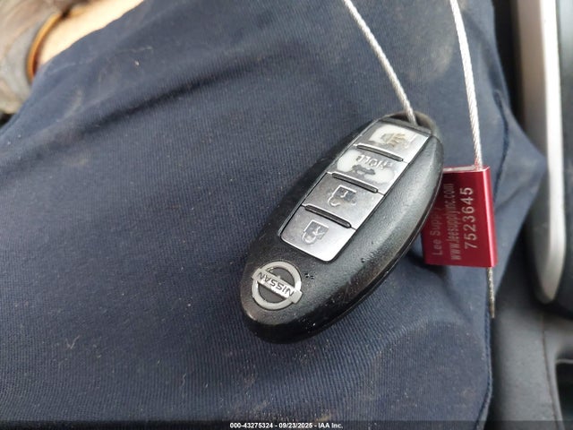 3N1AB7AP2GY277187 Nissan 2016