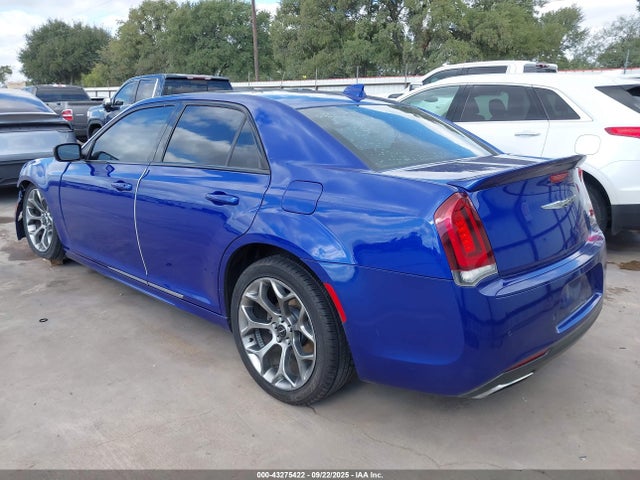 Chrysler 2018 2018 2C3CCABG7JH243858 Image 3