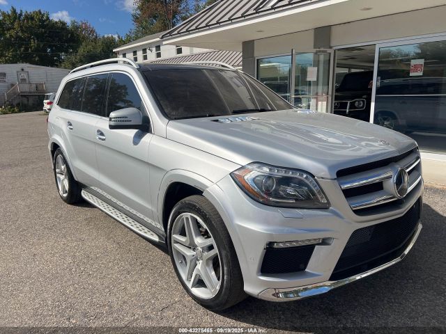 2016 MERCEDES-BENZ GL 4JGDF7DE5GA700076