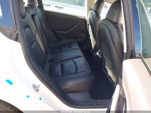2019 TESLA MODEL 3 5YJ3E1EA0KF415992 Photo 7