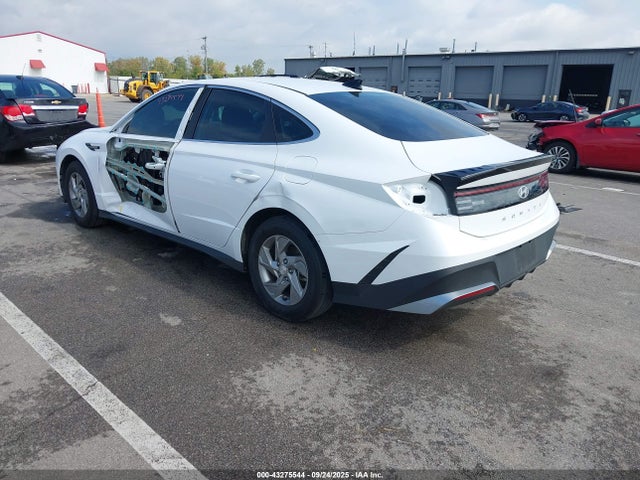Hyundai SONATA SE 2025 KMHL24JA1SA439903 Image 3