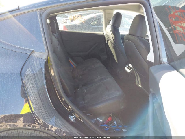2023 TESLA MODEL Y 7SAYGDEE2PF851838 Photo 7