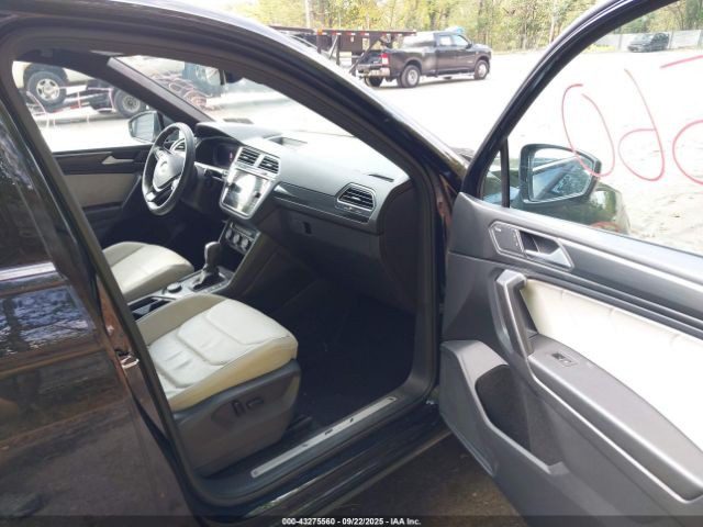 2021 VOLKSWAGEN TIGUAN 3VV4B7AX6MM071871 Photo 4