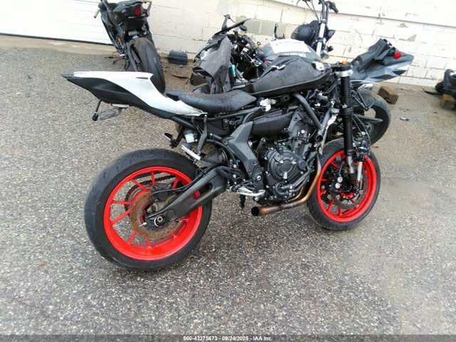 JYARM38E2PA006234 Yamaha Yzf690
