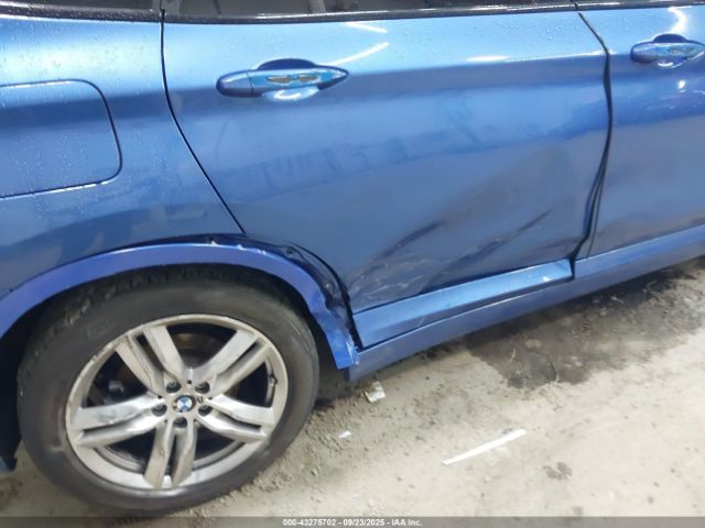 2018 BMW X1 WBXHT3C34J5L24481 Photo 5