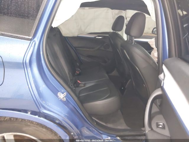 2018 BMW X1 WBXHT3C34J5L24481 Photo 7