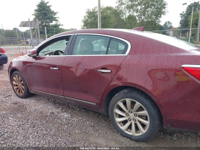 1G4GB5G30FF274371 Buick lfx