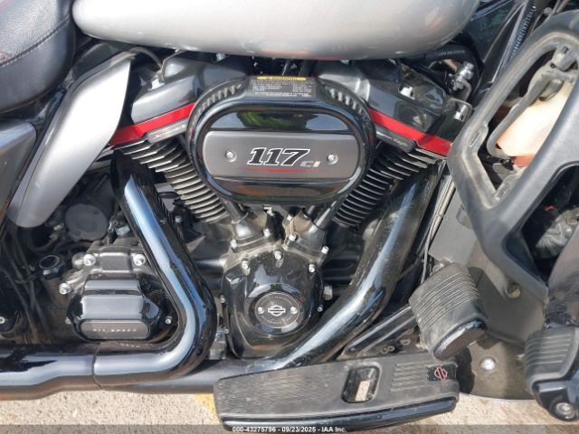 2019 HARLEY-DAVIDSON FLHTKSE 1HD1TEH12KB958603 Photo 7