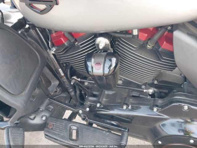 2019 HARLEY-DAVIDSON FLHTKSE 1HD1TEH12KB958603 Photo 8